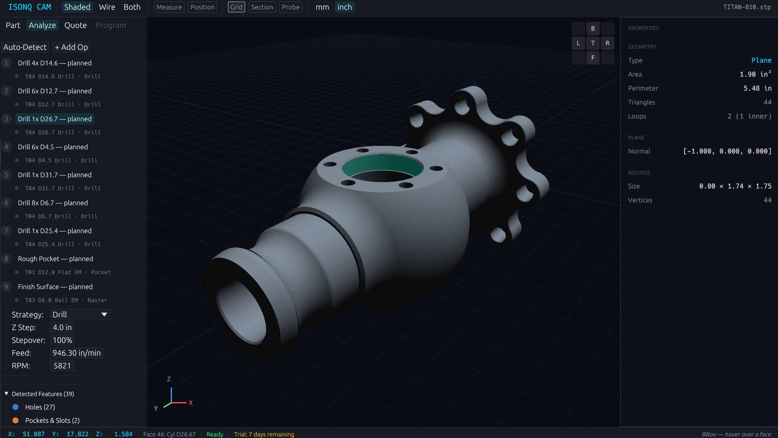 Analyze view — drill operations planned, strategy panel, detected features summary
